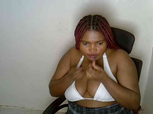 Sexxyebony254 webcam