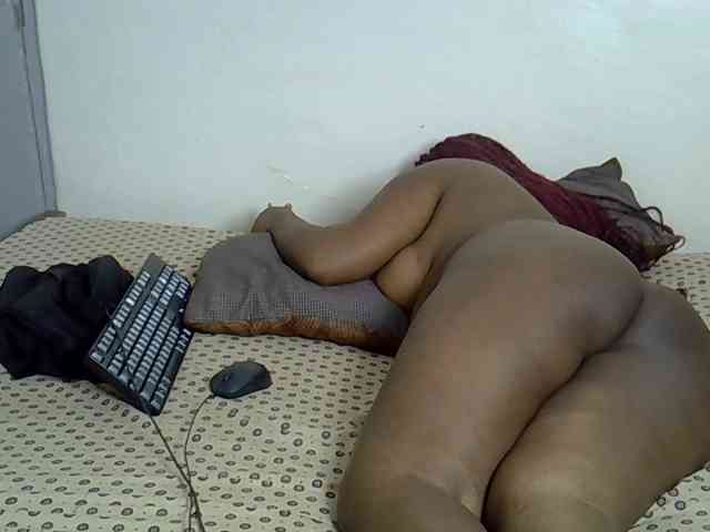 Sexxyebony254 webcam