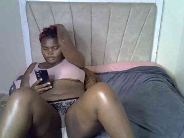 Sexxyebony254 webcam