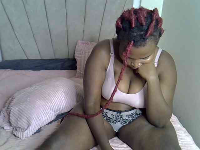 Sexxyebony254 webcam