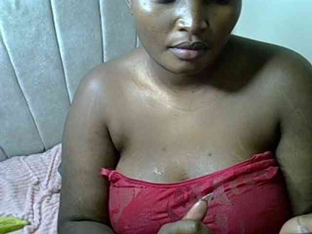 Sexxyebony254 webcam