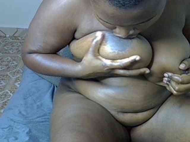 Sexxyebony254 webcam