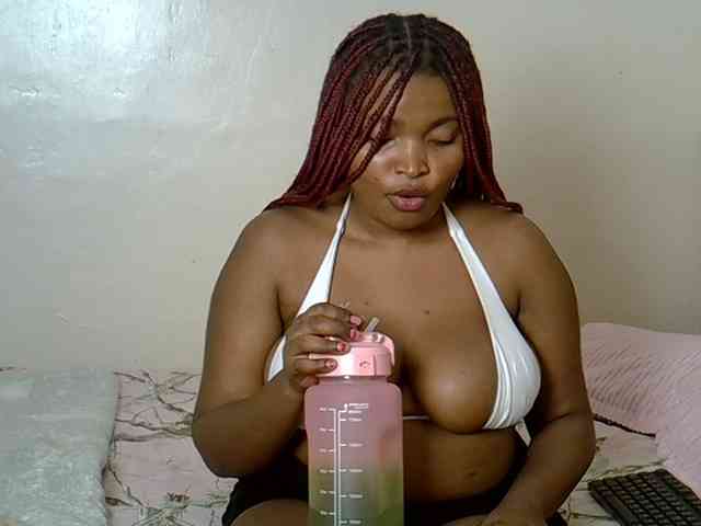 Sexxyebony254 webcam