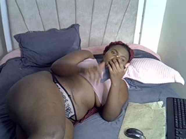 Sexxyebony254 webcam