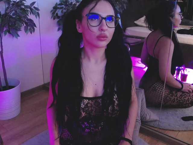 RavenFoxy Live Cam on BongaCams