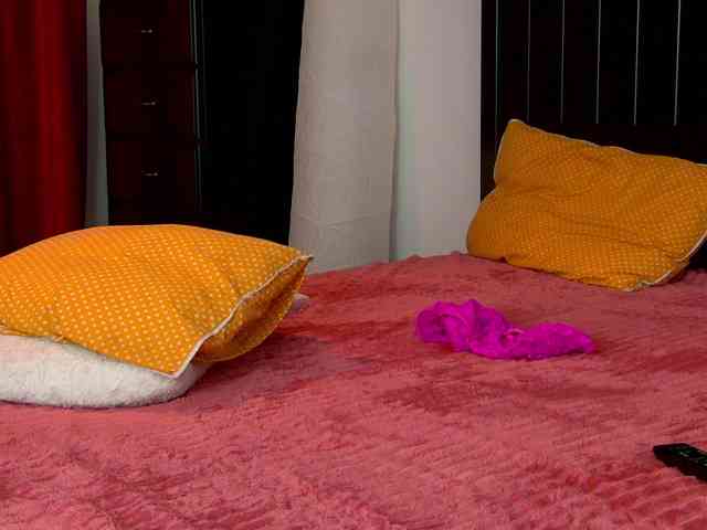 Sweet-Lilith Sweet-Lilith