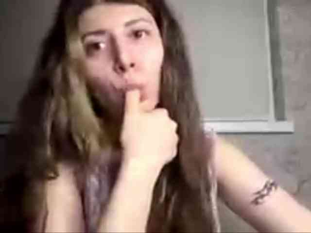 LingGanns Live Webcam on BongaCams