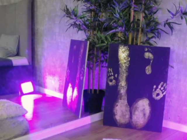 AmisRayy's BongaCams show and profile