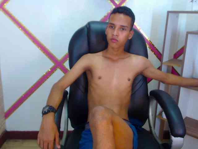 DanteMoreau DanteMoreau