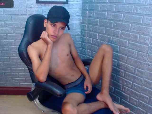 DanteMoreau DanteMoreau