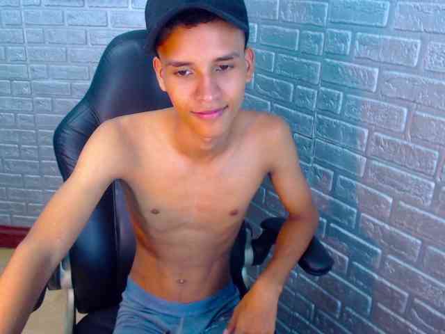 DanteMoreau DanteMoreau