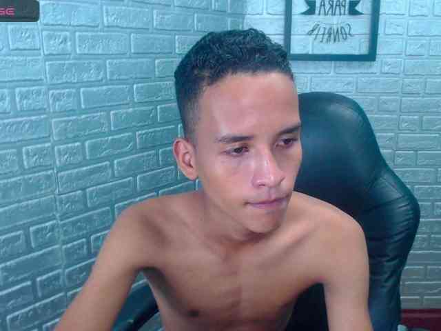 DanteMoreau DanteMoreau