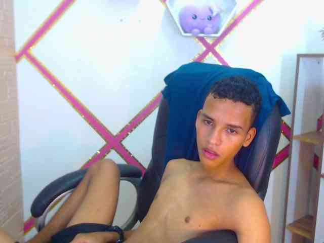 DanteMoreau DanteMoreau