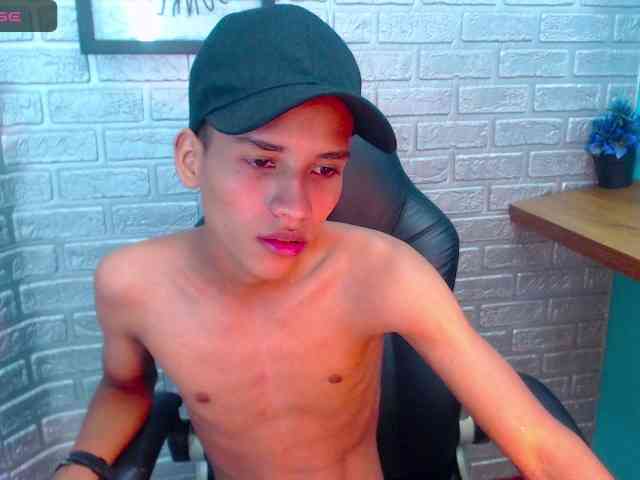 DanteMoreau DanteMoreau