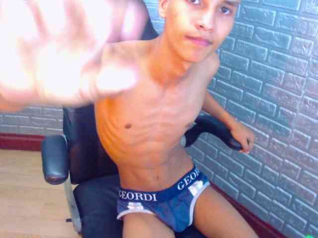 DanteMoreau DanteMoreau