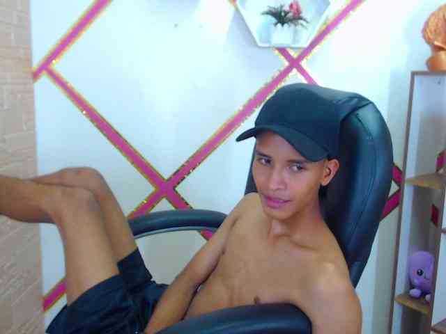 DanteMoreau DanteMoreau