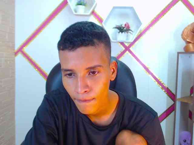 DanteMoreau DanteMoreau