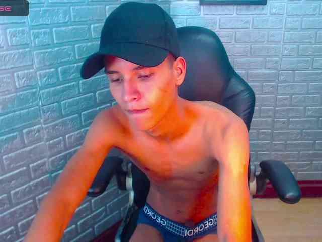 DanteMoreau DanteMoreau