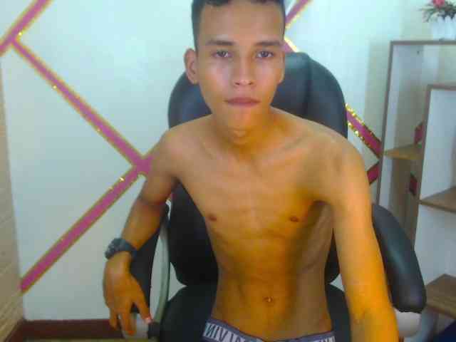 DanteMoreau DanteMoreau