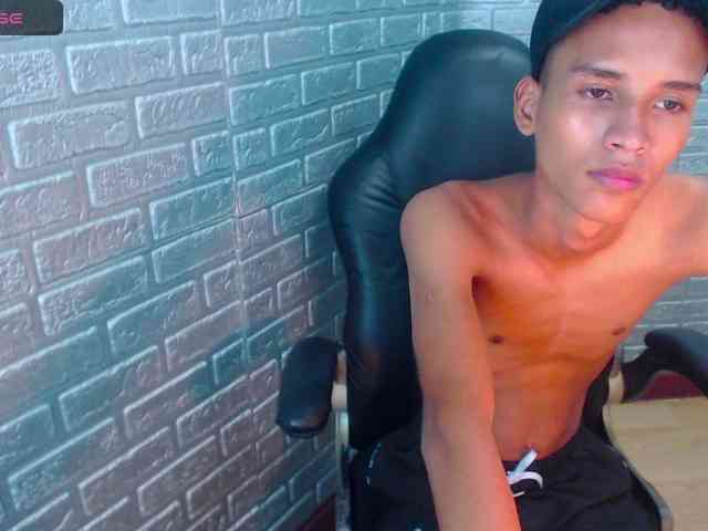 DanteMoreau DanteMoreau