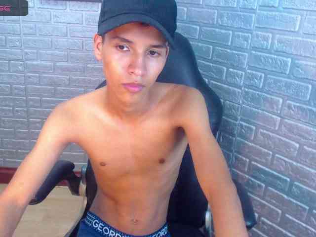 DanteMoreau DanteMoreau