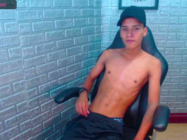 DanteMoreau DanteMoreau