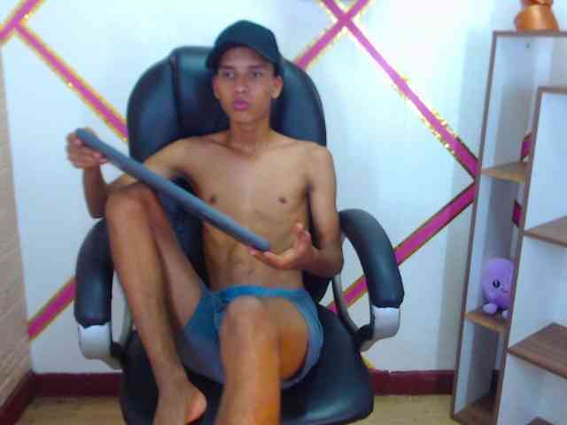 DanteMoreau DanteMoreau