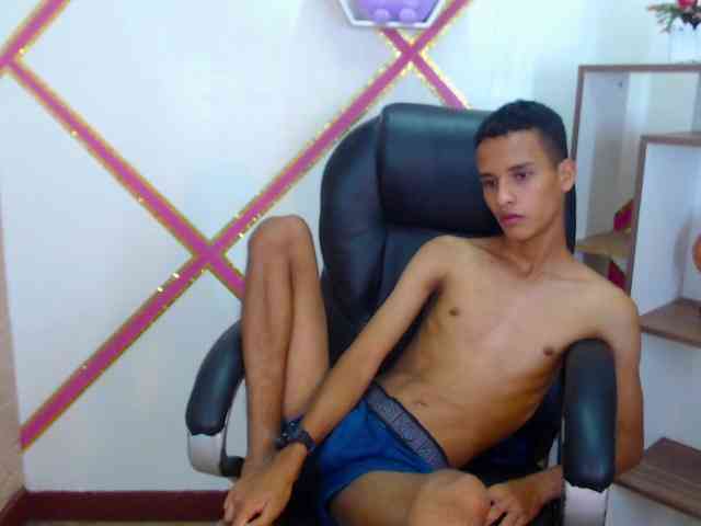 DanteMoreau DanteMoreau