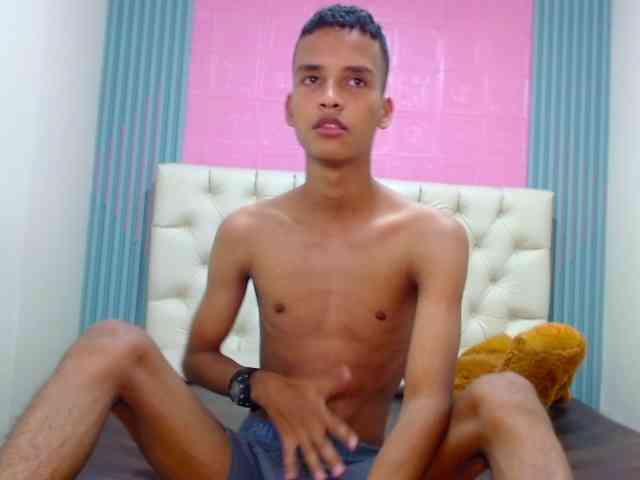 DanteMoreau DanteMoreau