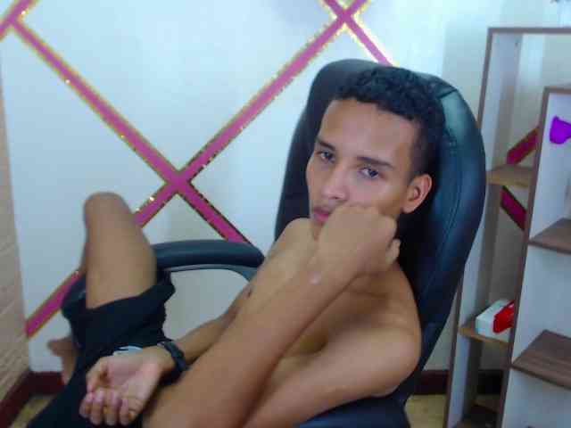 DanteMoreau DanteMoreau