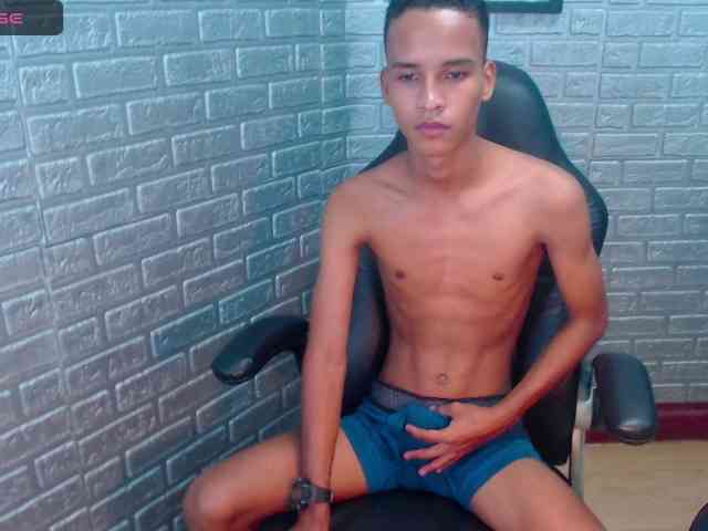 DanteMoreau DanteMoreau