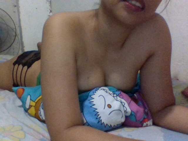 Creamichoco webcam bongacams model stream image