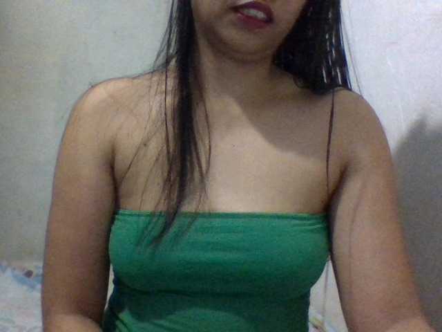 Creamichoco webcam bongacams model stream image