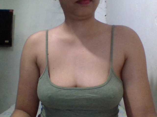 Creamichoco webcam bongacams model stream image