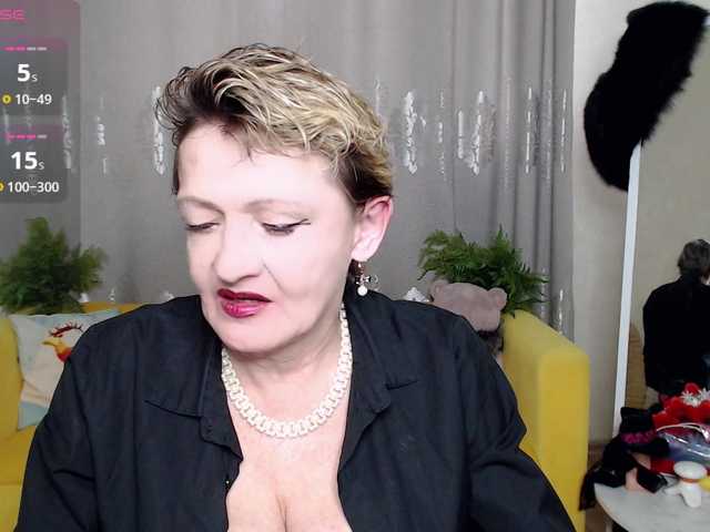 your-fox-69's BongaCams show and profile