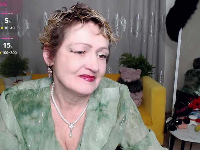 your-fox-69's BongaCams show and profile