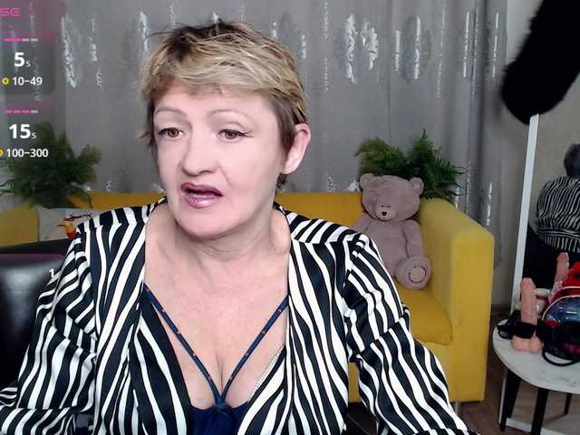 your-fox-69 webcam bongacams model stream image