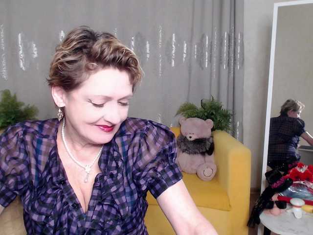 your-fox-69's BongaCams show and profile