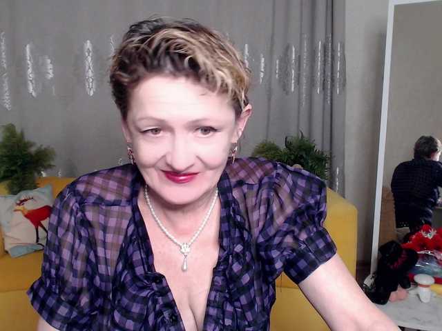 your-fox-69's BongaCams show and profile