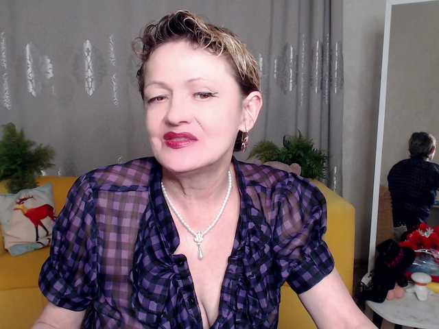 your-fox-69's BongaCams show and profile
