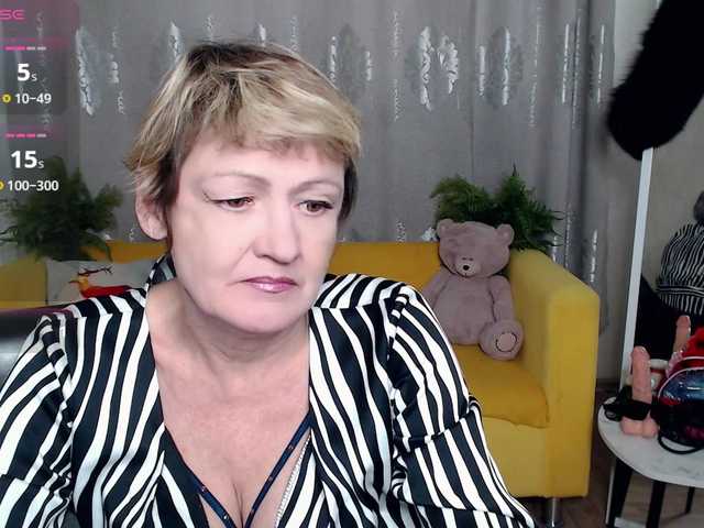 your-fox-69's BongaCams show and profile