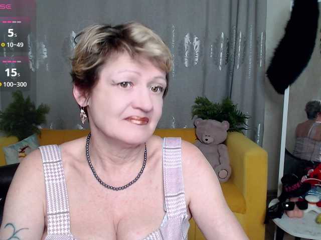 your-fox-69's BongaCams show and profile