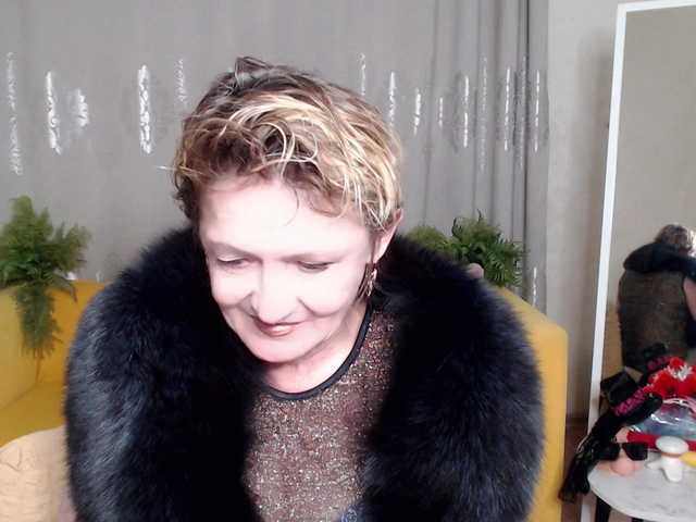 your-fox-69's BongaCams show and profile