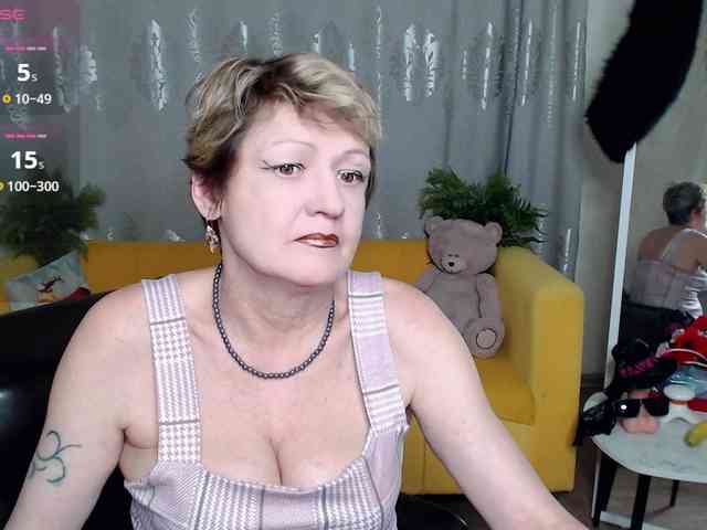 your-fox-69 webcam