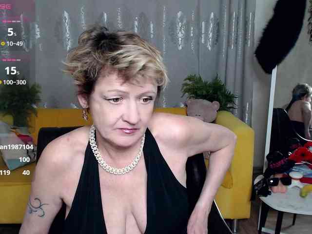 your-fox-69 webcam