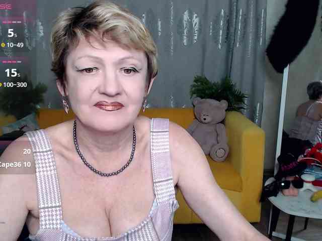your-fox-69 webcam