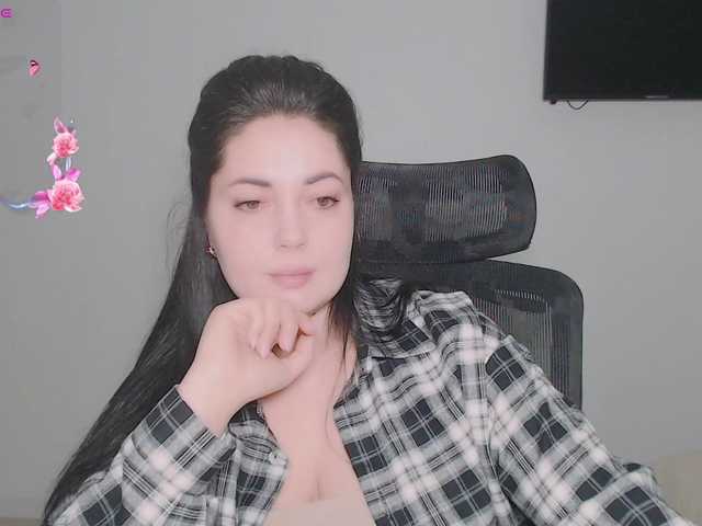 BongaCams LackyCharm is Freechat LackyCharm — Hi Come on over for a chat and a rest.I'm happy to have every guest