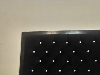 Queenbee25 Porn Show