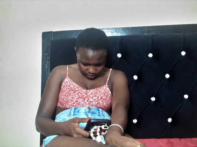 Preview of queenbee25