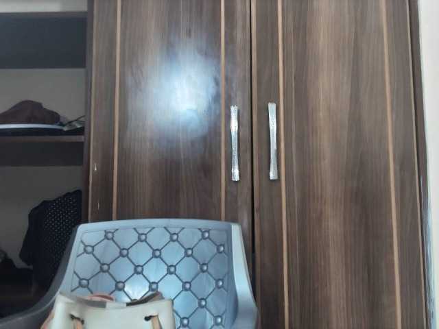 Preview of queenbee25